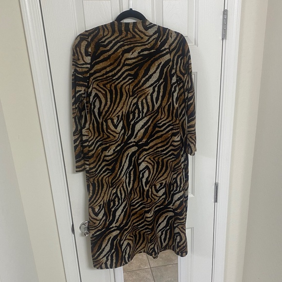 NWT - LulaRoe Sarah Cardigan (XS) - Picture 2 of 6
